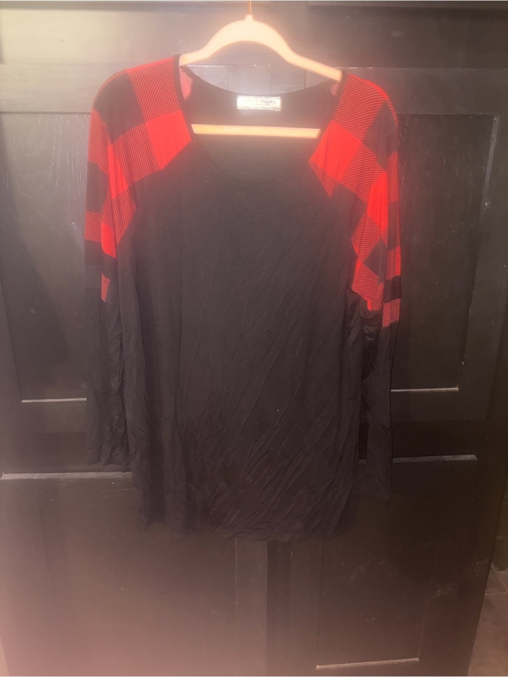 Black Long-Sleeve Women’s Tunic with Buffalo Plaid Shoulder Panels 2xl